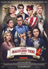 SCHULE_DER_MAGISCHEN_TIERE_DIE__TEIL_4_Hauptplakat_01.300dpi.jpg